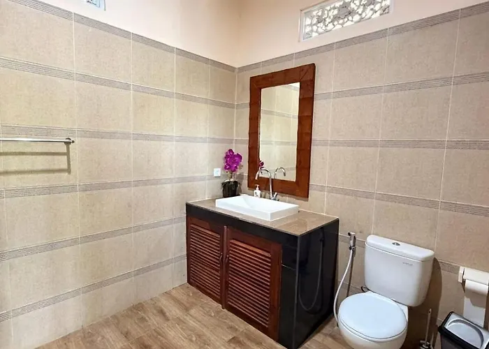 Cozy 2 Bedroom Private